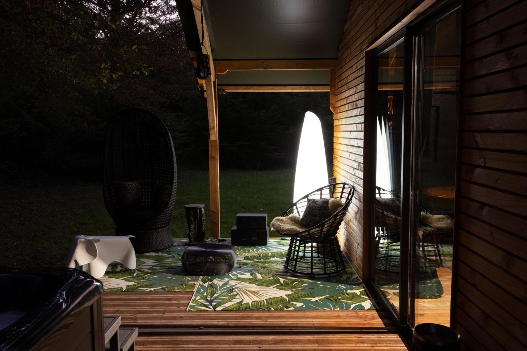 L Ost In Sensations -Hebergements Insolites Et Suites De Luxe Spa Sauna Piscine Foret Marcenais Eksteriør bilde